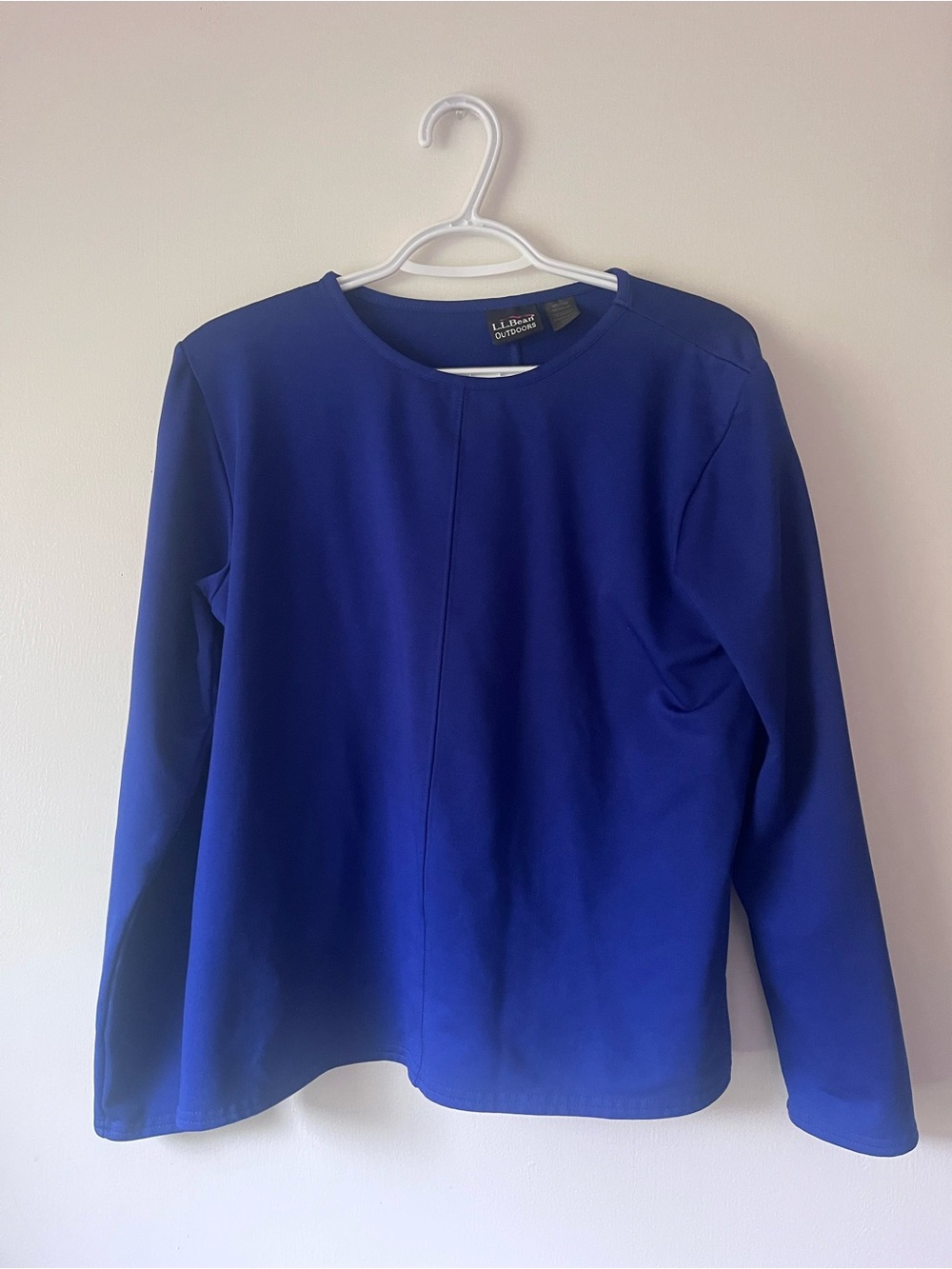 L.L. Bean Women’s Outdoor Long-Sleeve Crewneck Top in Royal Blue Size Medium